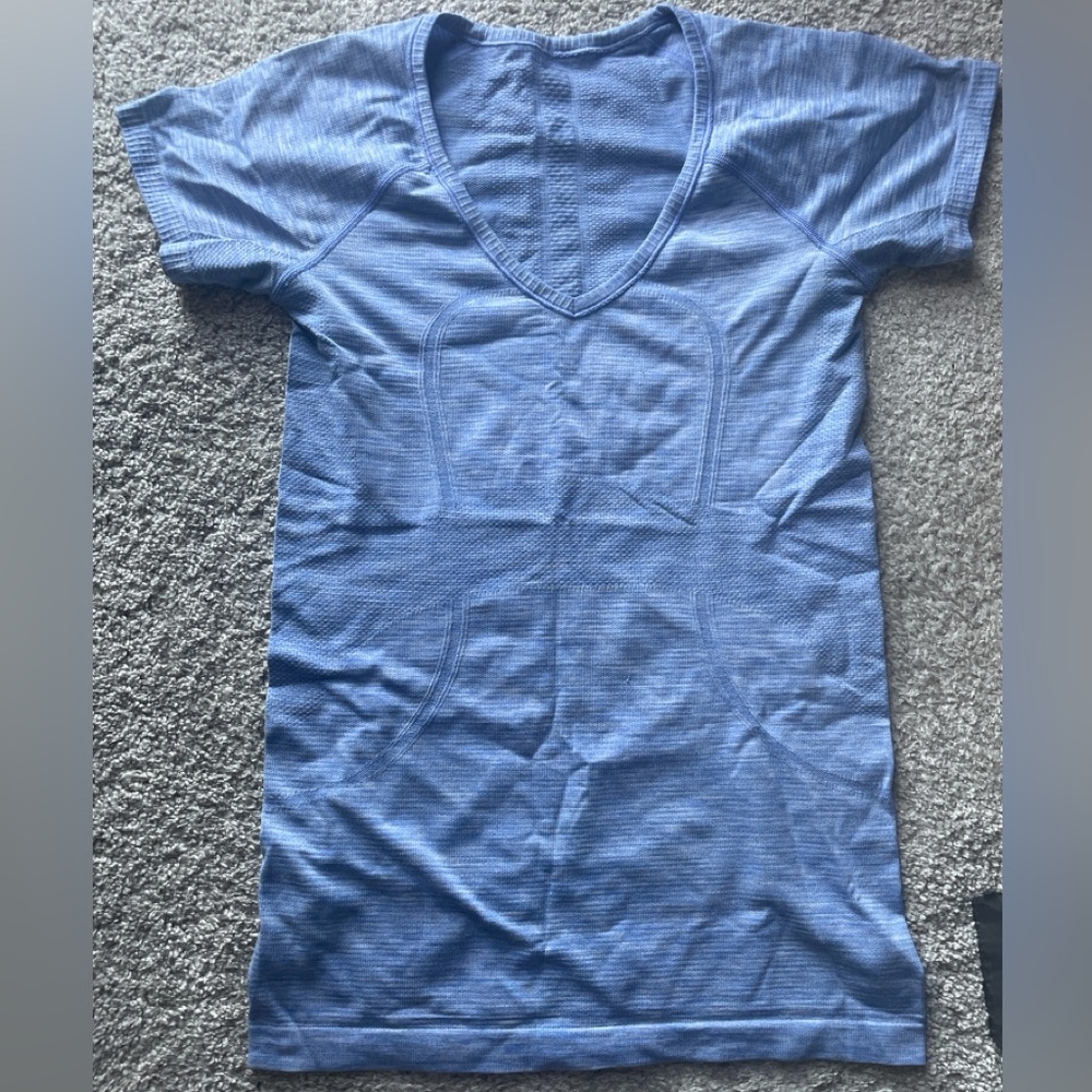 EUC SIZE 6 Lululemon swiftly